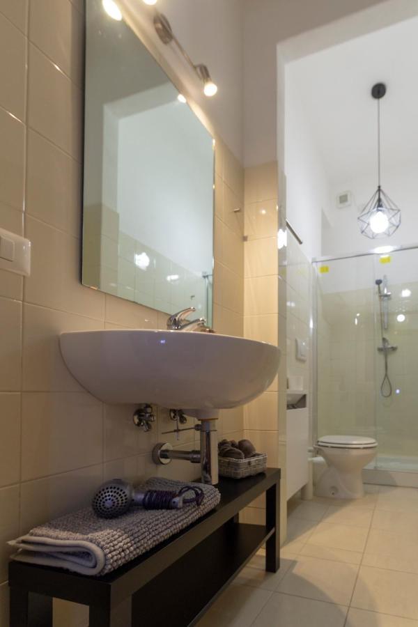 Chambers Short Rentals - Via Gezio Calini Brescia - 2 Studio Flats エクステリア 写真