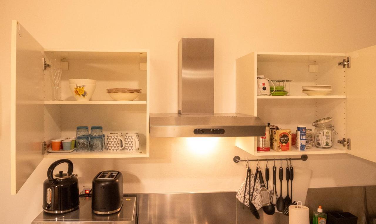 Chambers Short Rentals - Via Gezio Calini Brescia - 2 Studio Flats エクステリア 写真