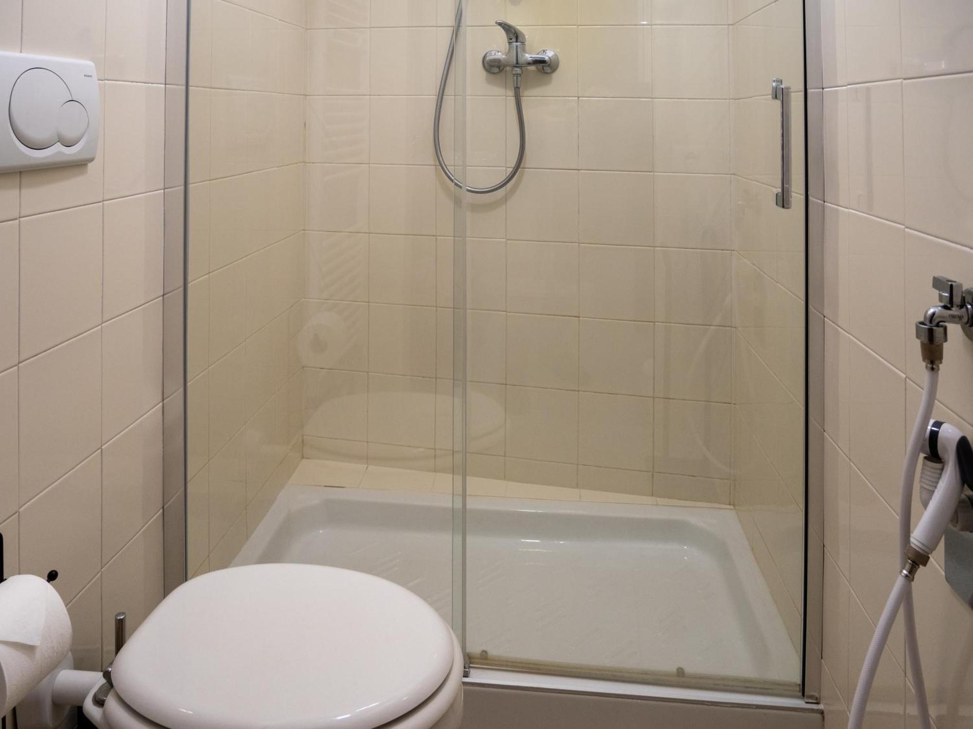 Chambers Short Rentals - Via Gezio Calini Brescia - 2 Studio Flats エクステリア 写真